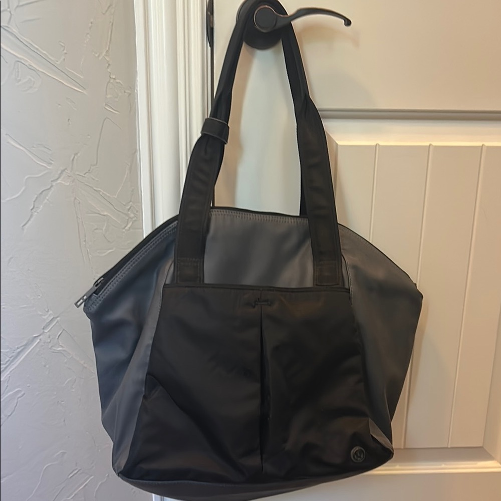 Lululemon Gym/Duffle/Weekend Bag
